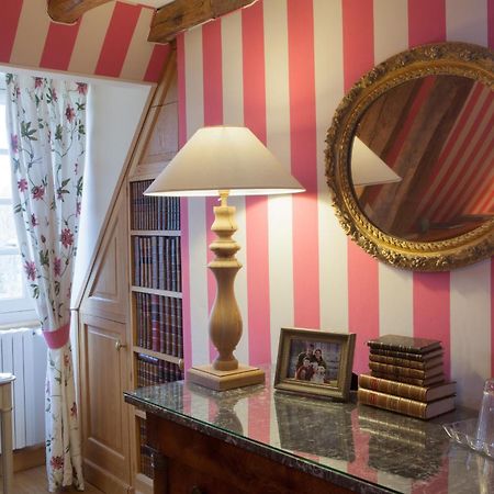 Chateau-Hotel De Bourron Eksteriør bilde