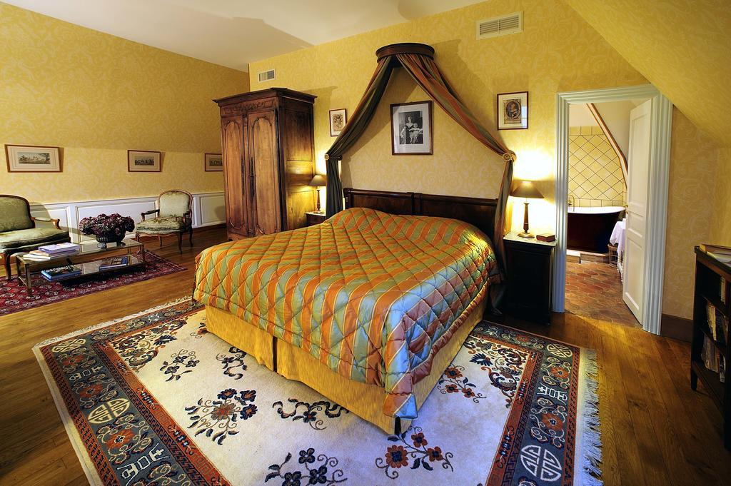 Chateau-Hotel De Bourron Eksteriør bilde