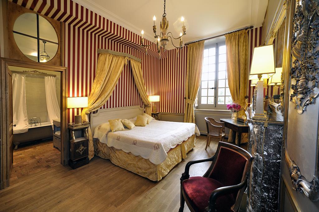 Chateau-Hotel De Bourron Eksteriør bilde